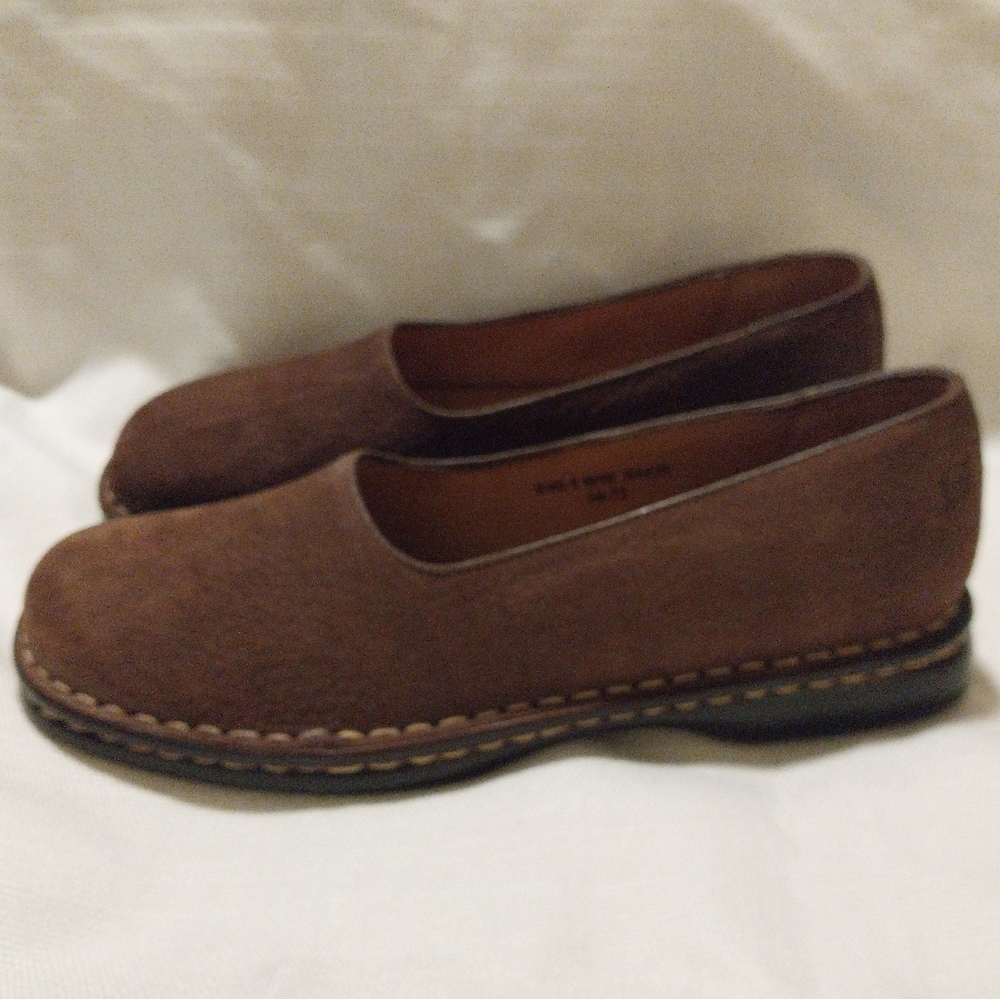 Born Brown Suede Flats Loafers - Picture 4 of 9